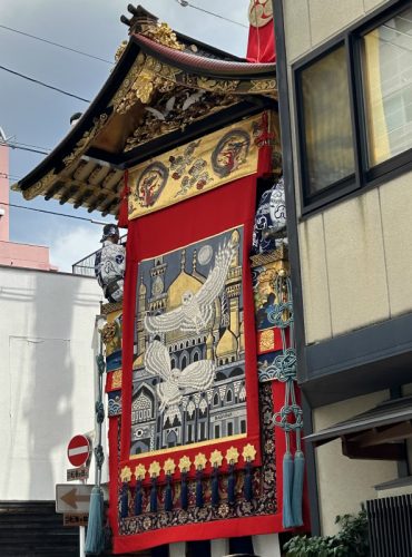 gion-masturi yamahoko